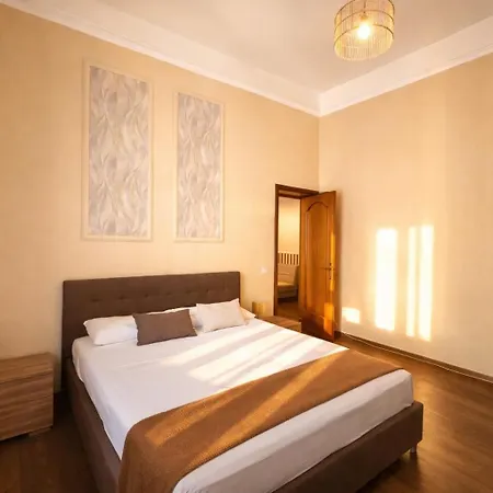 San Giovanni Elegant Penthouse-casa Dolce Casa 公寓