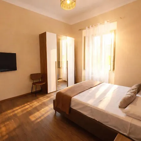 公寓 San Giovanni Elegant Penthouse-casa Dolce Casa